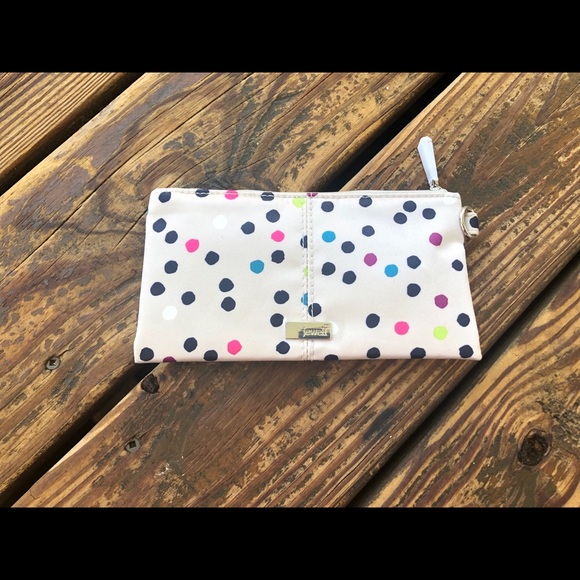 Style Setter - Picture 7 of 9